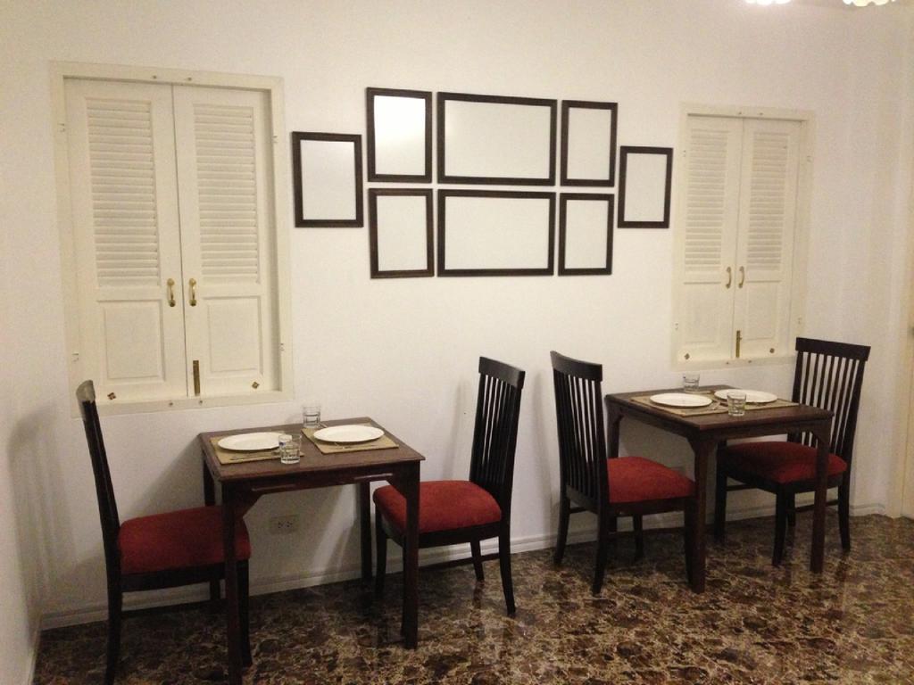 מלון בנגקוק Dharasom' S Colonial House מראה חיצוני תמונה